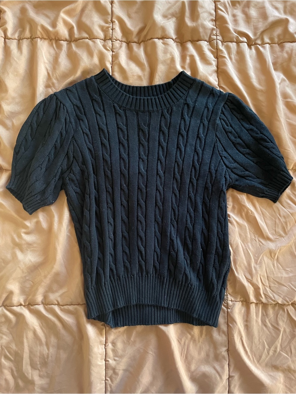 Black Cable-Knit Short Sleeve Sweater